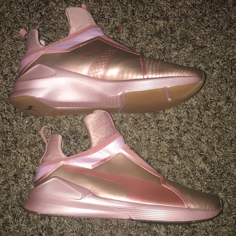 Puma - Picture 2 of 4